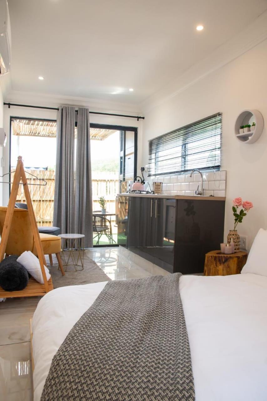 Cozy Box Haus Hotel Graskop Bagian luar foto